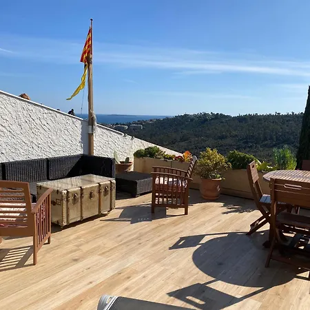 Dom wakacyjny Vue Imprenable Sur Baie De Cannes Et Esterel