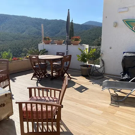 Dom wakacyjny Vue Imprenable Sur Baie De Cannes Et Esterel *