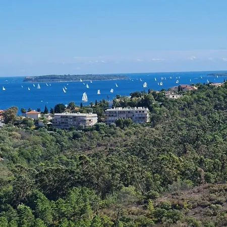 Vue Imprenable Sur Baie De Cannes Et Esterel Casa de Férias *